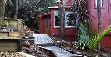 The Coromandel Treehouse Экстерьер фото
