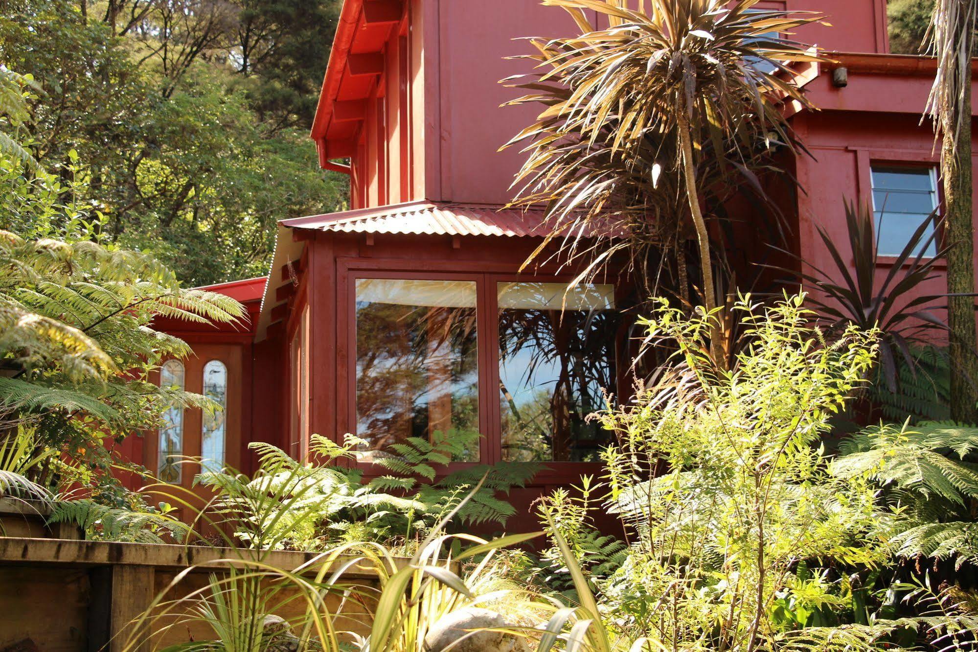 The Coromandel Treehouse Экстерьер фото