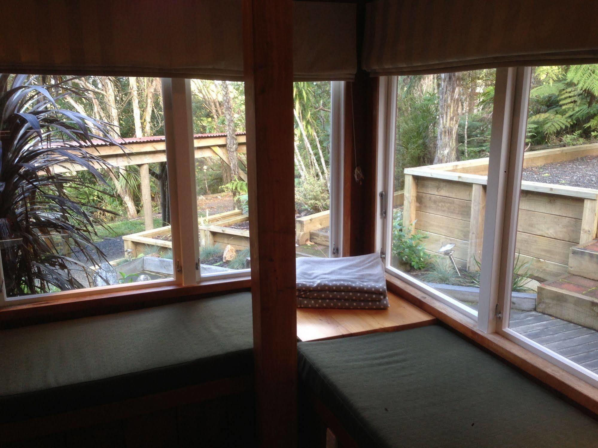 The Coromandel Treehouse Экстерьер фото