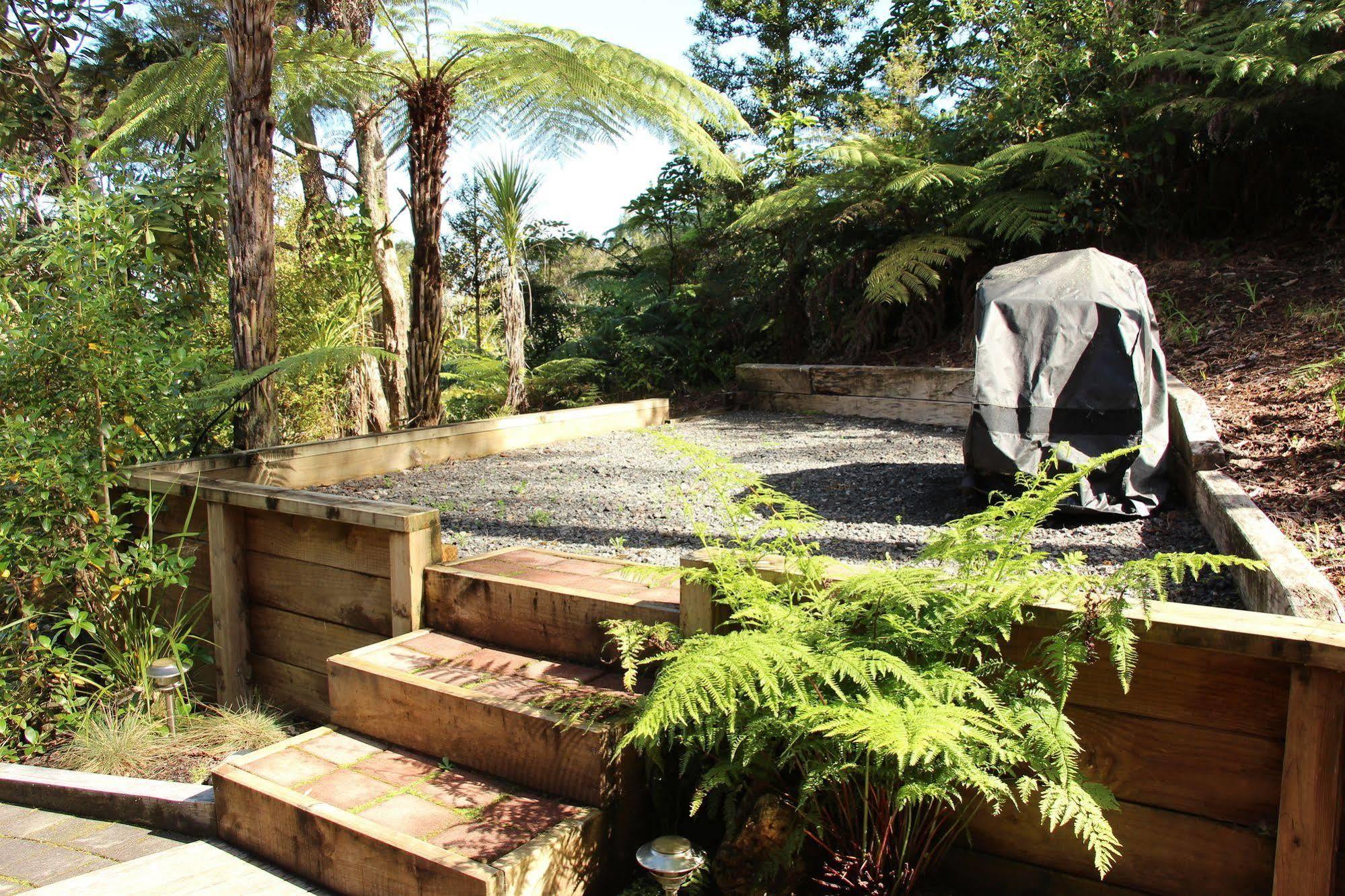 The Coromandel Treehouse Экстерьер фото